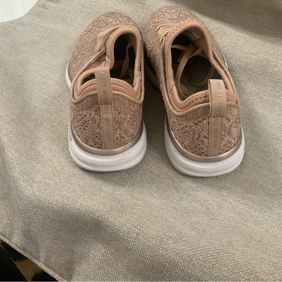APL Rosegold/ Beige TechLoom Phantom Sneakers - Picture 9 of 9